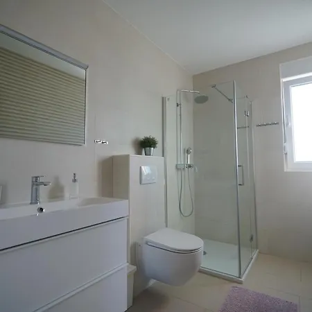 Perla Apartment Sukosan